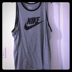 Nike Men’s Workout